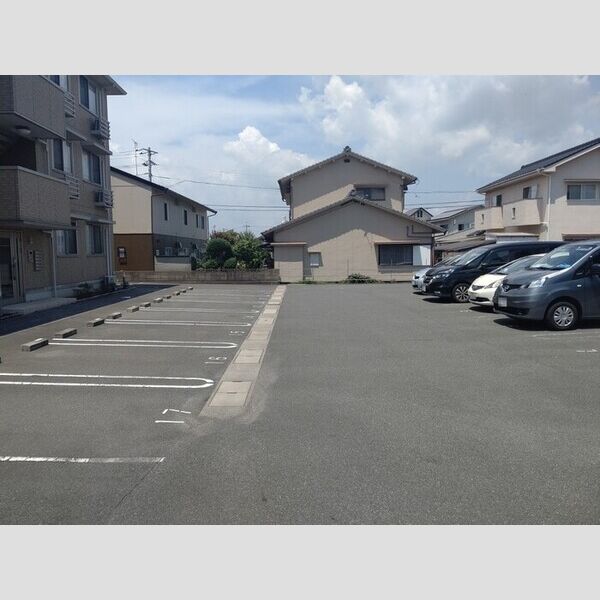 駐車場 (駐車場)