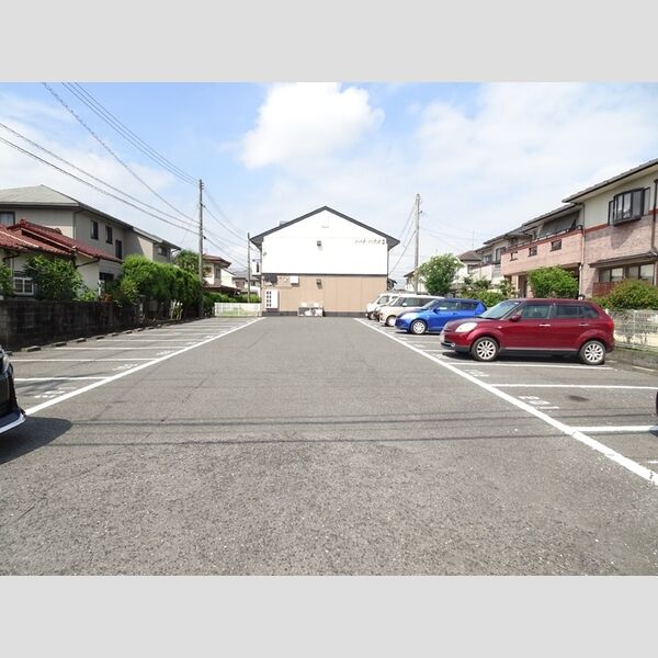 駐車場 (駐車場)