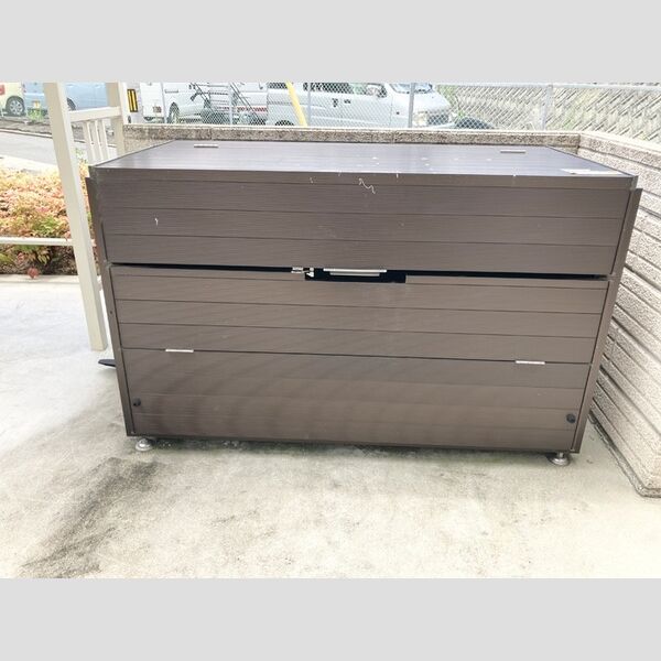 現地周辺 (ゴミ置き場)