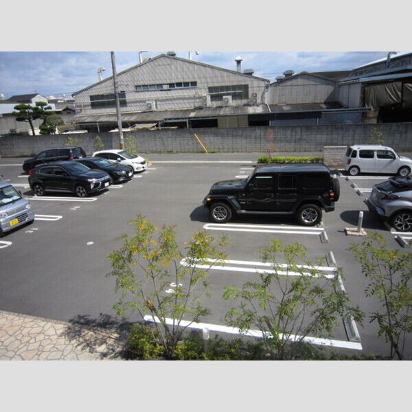 駐車場 (駐車場)