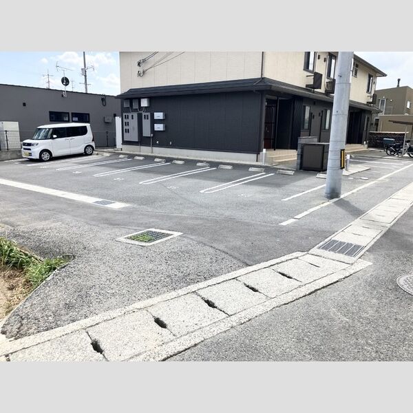 駐車場 (駐車場)