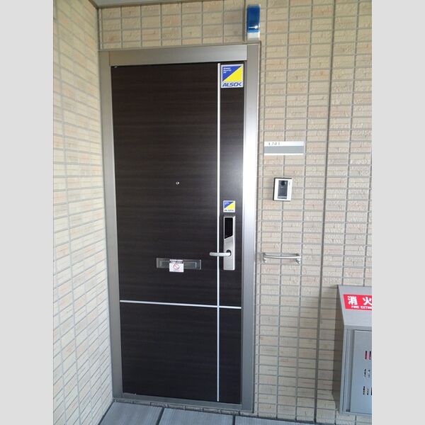 エントランス (エントランス)