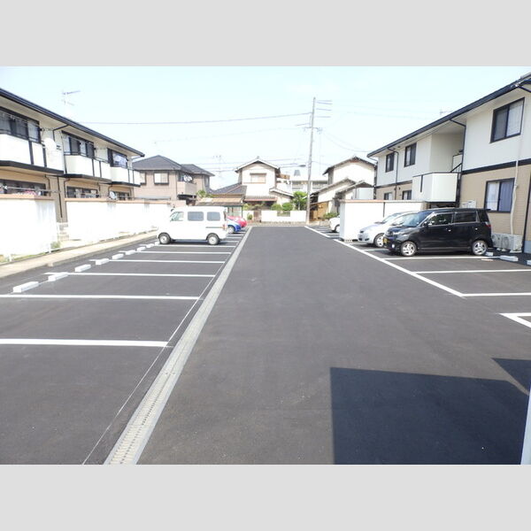駐車場 (駐車場)