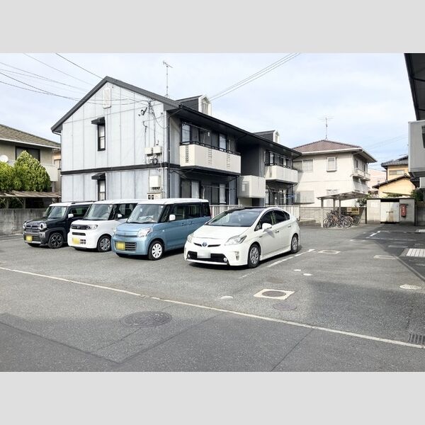 駐車場 (駐車場)
