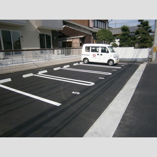 駐車場 (駐車場)