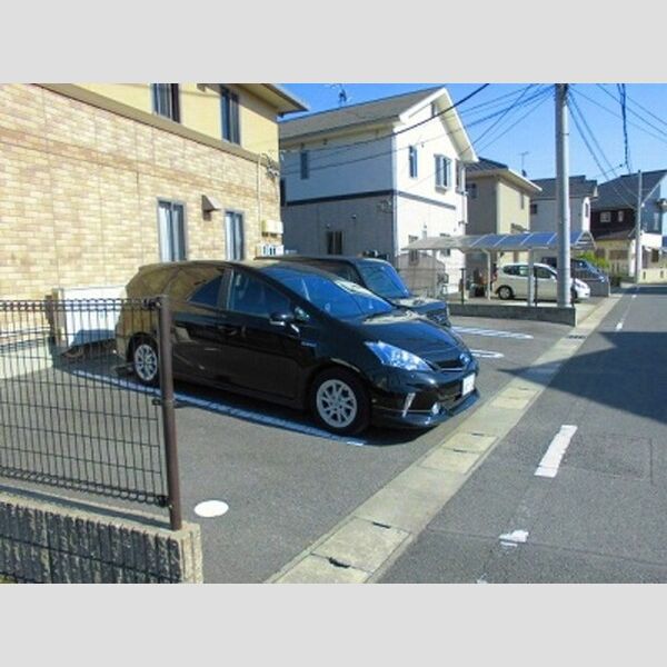 駐車場 (駐車場)