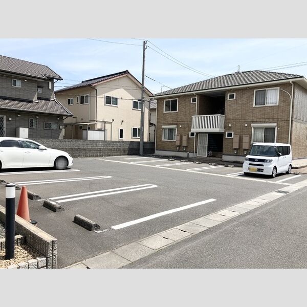 駐車場 (駐車場)