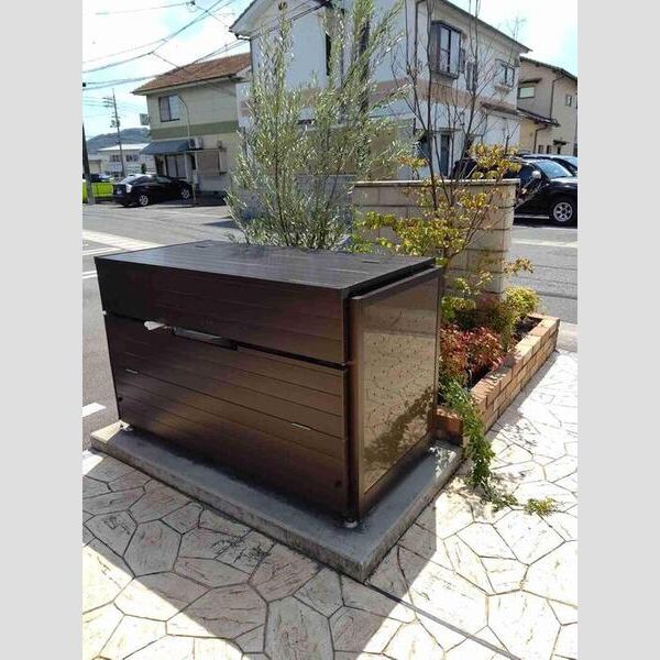 現地周辺 (ゴミステーション)