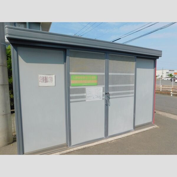 現地周辺 (ゴミステーション)