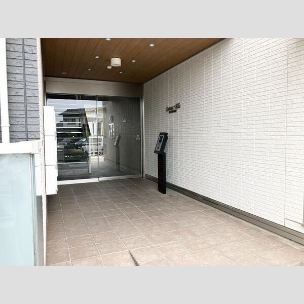 エントランス (オートロック)