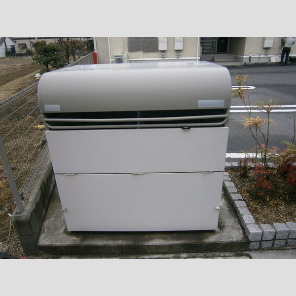 現地周辺 (ゴミステーション)