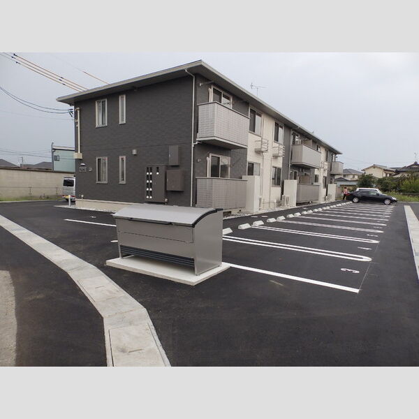 駐車場 (駐車場)