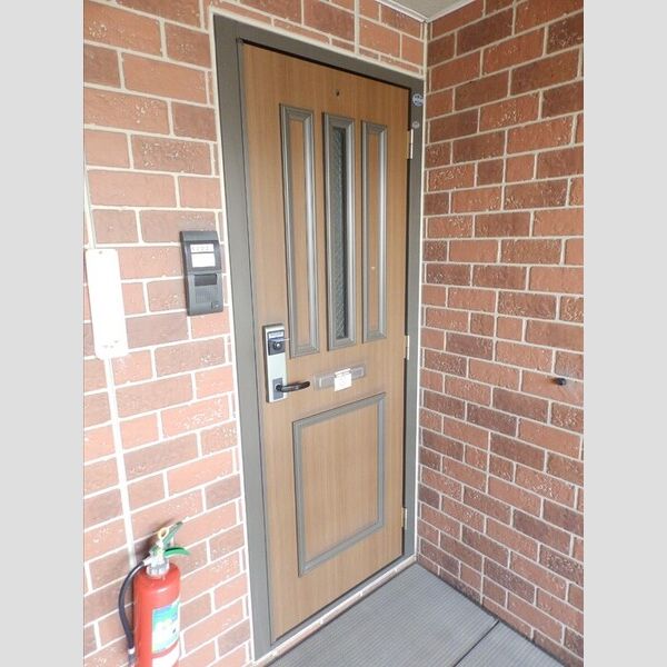 エントランス (エントランス)