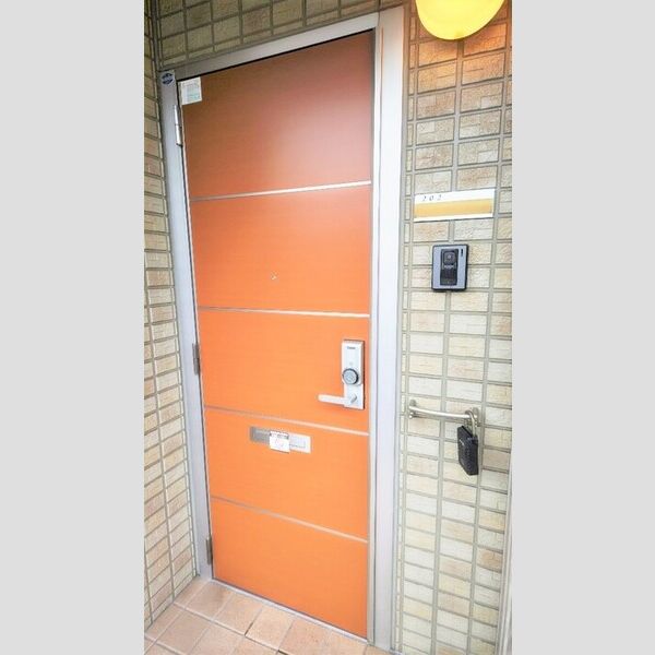 エントランス (エントランス)