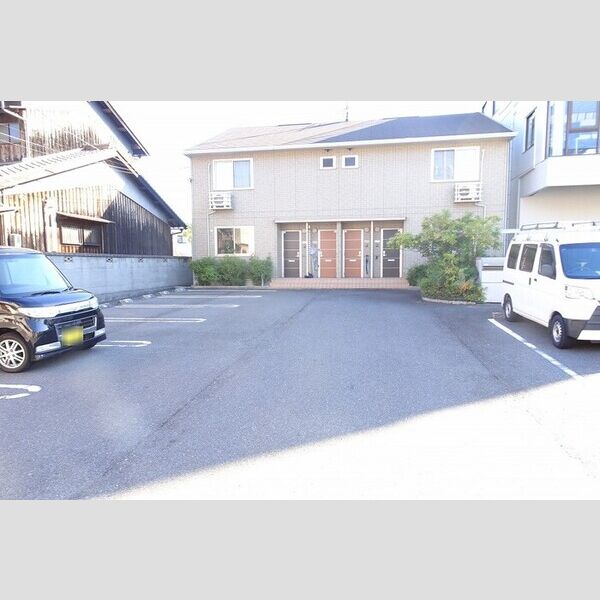 駐車場 (駐車場)