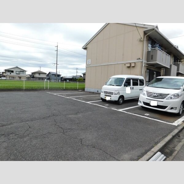 駐車場 (駐車場)