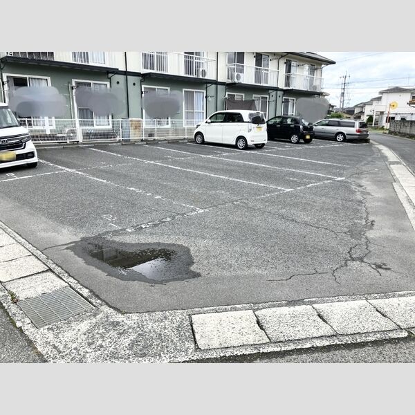 駐車場 (駐車場)