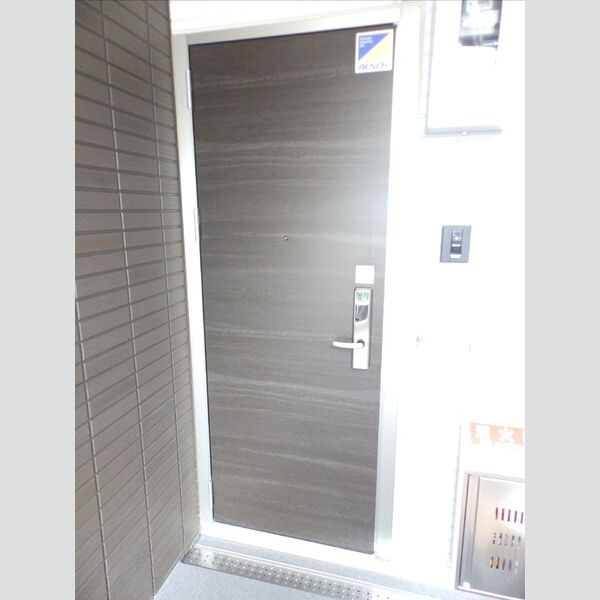 エントランス (エントランス)