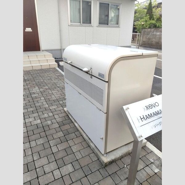 現地周辺 (ゴミステーション)