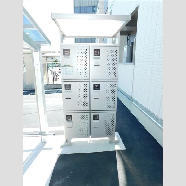 現地周辺 (宅配ボックス)