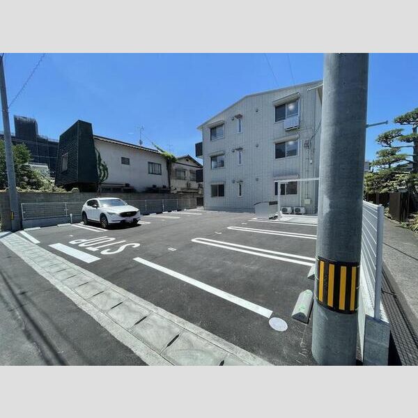 駐車場 (駐車場)