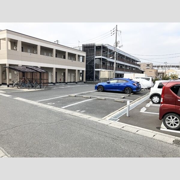 駐車場 (駐車場)