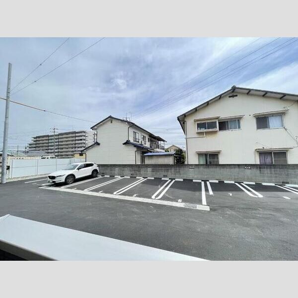 駐車場 (駐車場)