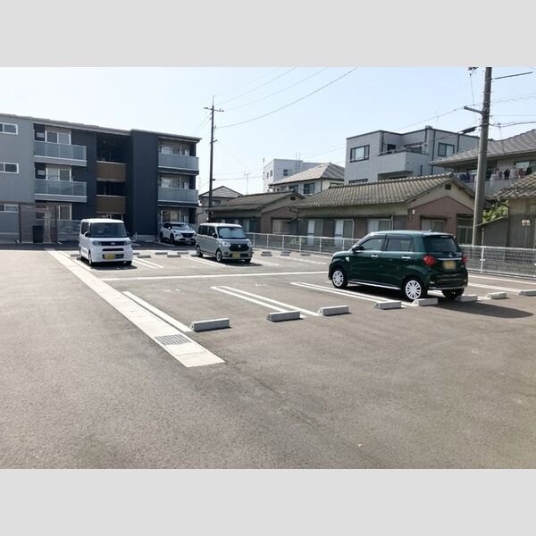 駐車場 (駐車場)
