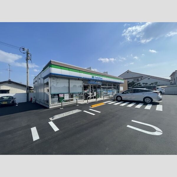 現地周辺 (ファミリーマート倉敷浜ノ茶屋店(367m))