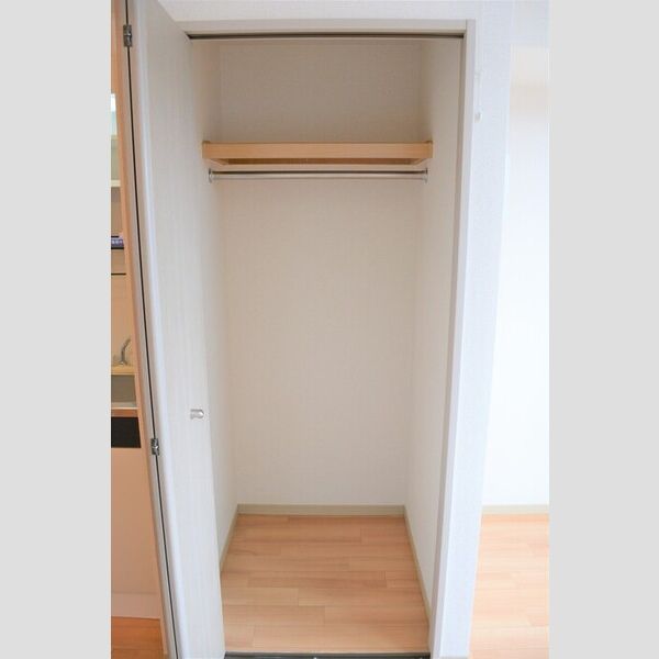 収納 (クローゼット)