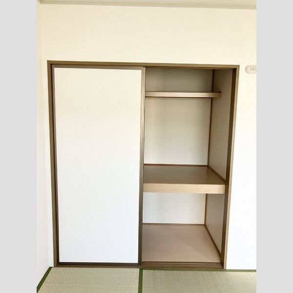 収納 (収納)
