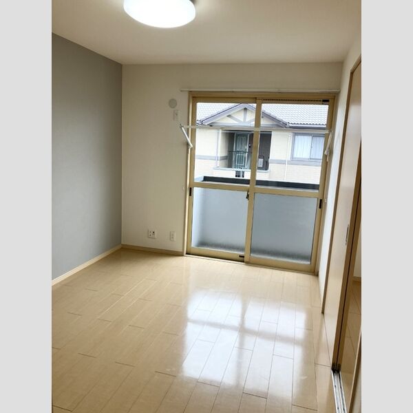 その他 (洋室)