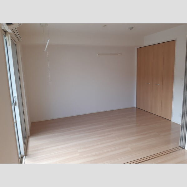 その他 (洋室(南側))