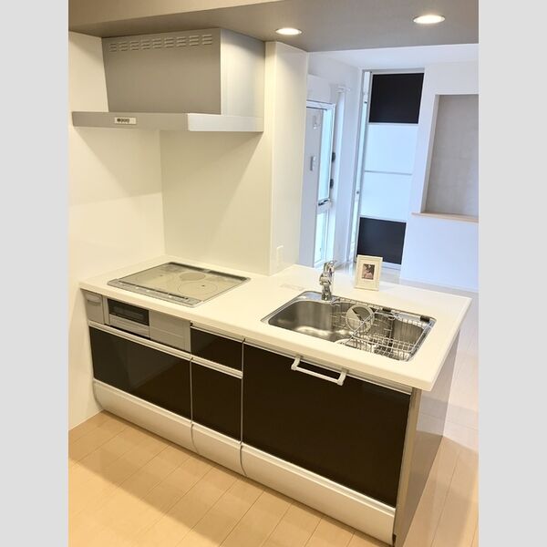 キッチン (システムキッチン)