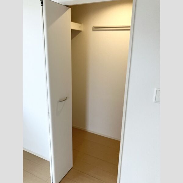 収納 (クローゼット)