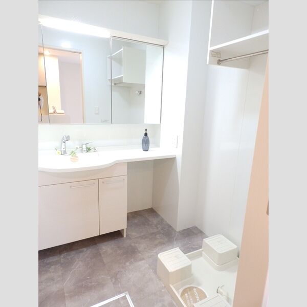 洗面所 (洗面所)