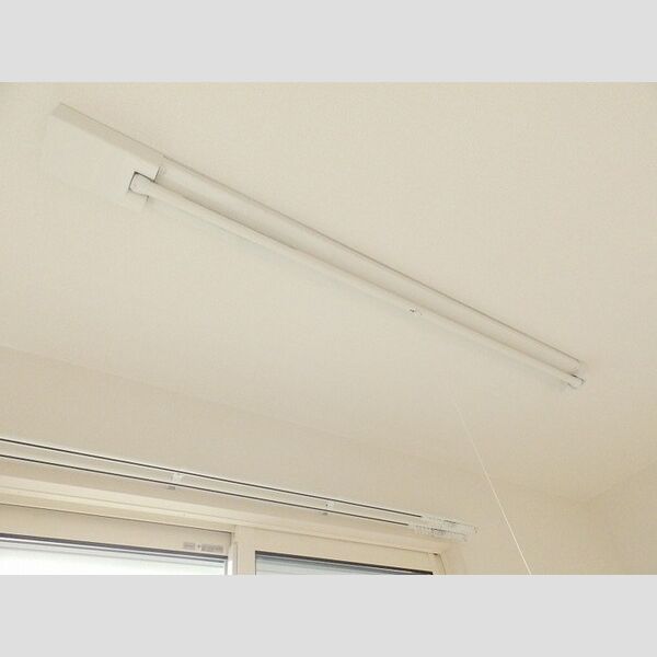 その他 (室内物干し)