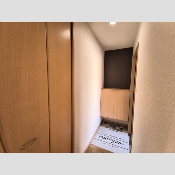 玄関 (玄関(内部))