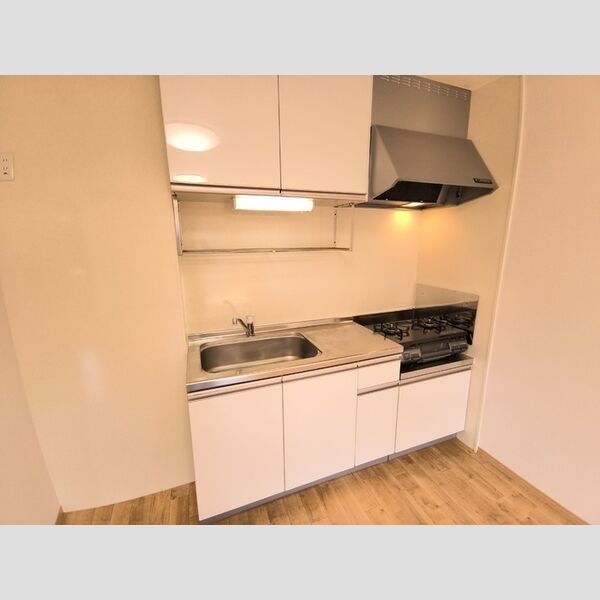 キッチン (キッチン)