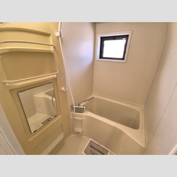 バス (浴室(窓付き))