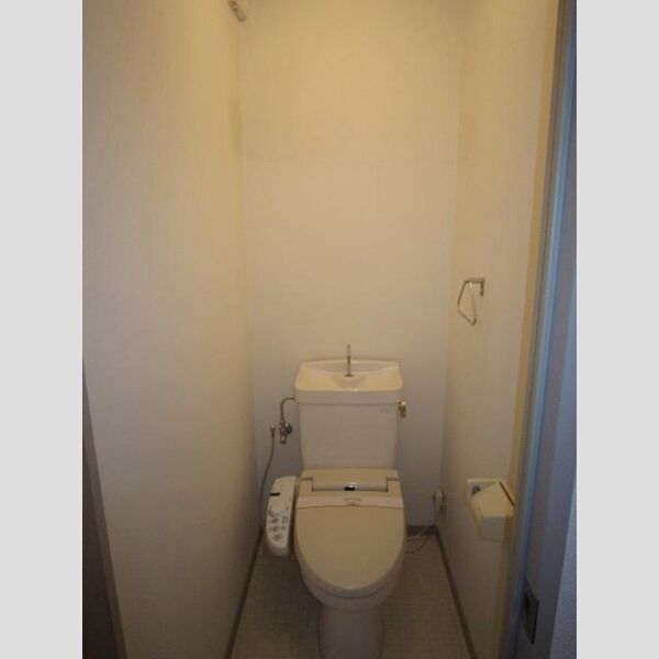 トイレ (温水洗浄暖房便座)