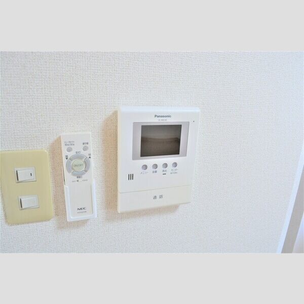 その他設備 (TVインターホン)