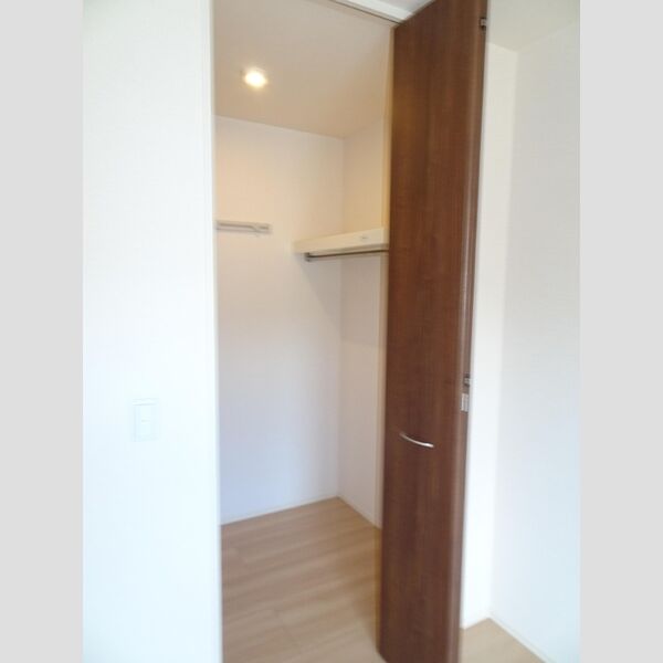 収納 (クローゼット)