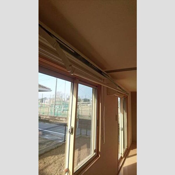 その他 (室内物干し)