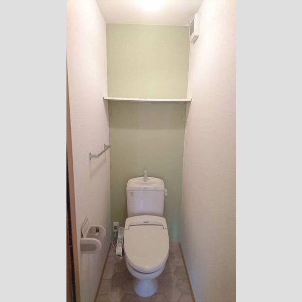 トイレ (温水洗浄暖房便座)