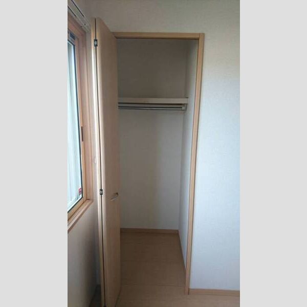 収納 (クローゼット)