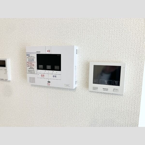 その他設備 (セコム、モニタ付インターホン)