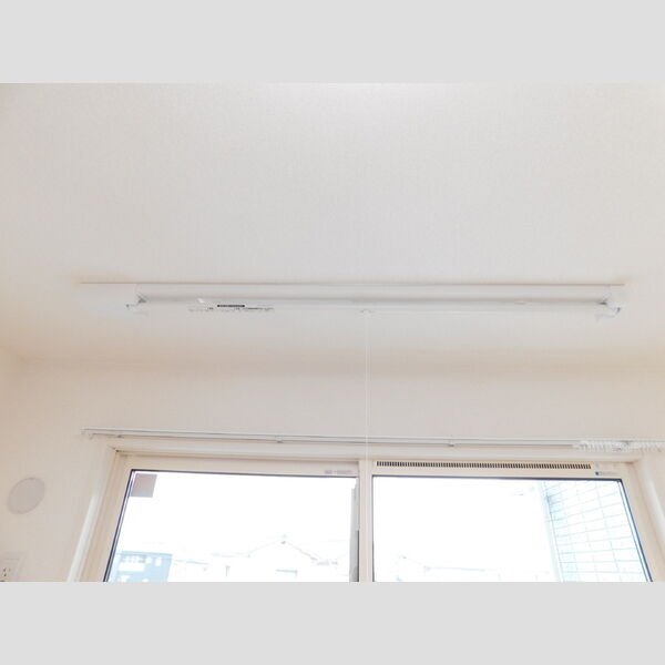 その他 (室内物干し)