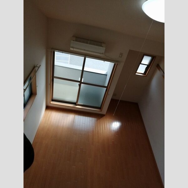 居室・リビング (洋室(エアコン付き))