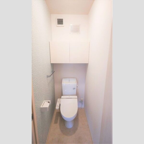 トイレ (温水洗浄暖房便座)